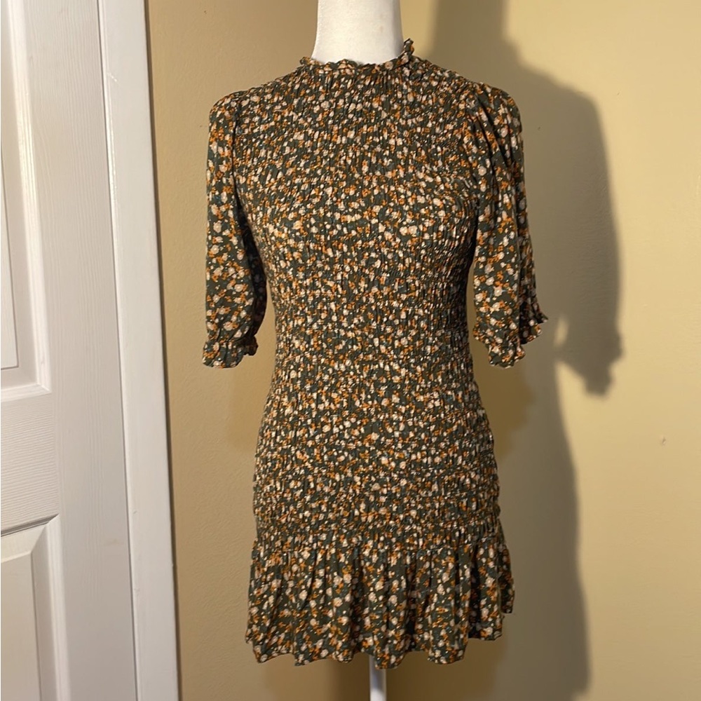 Liberty love Dress Sz: L (*)
